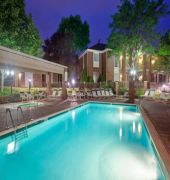 Quality & St Charles -west Chicago Hotel 2*