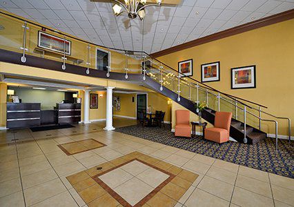 Quality & St Charles -west Chicago Saint Charles